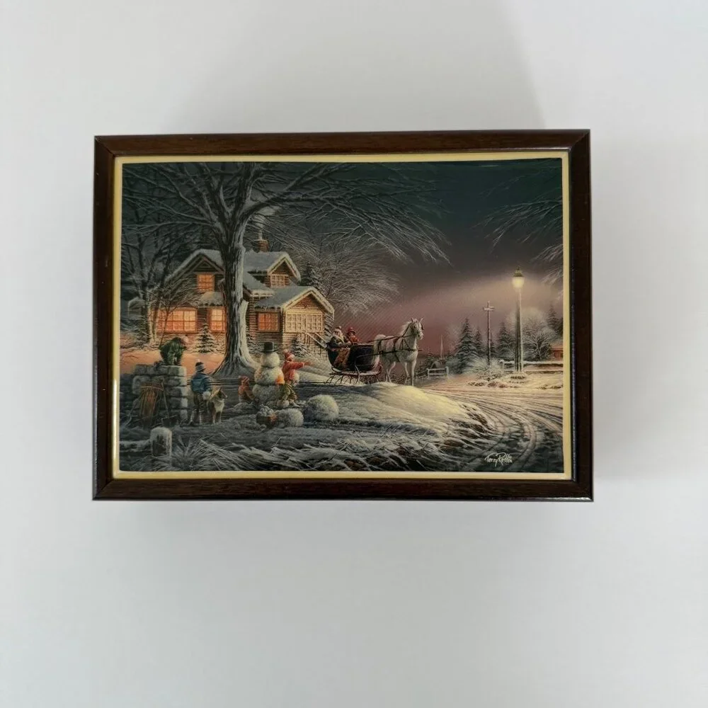 Vintage Galarina Folk Arts Wooden Jewelry Box With Winter Scene Lid & Red Velvet